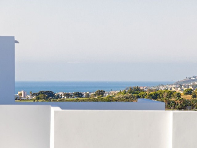 Apartamento con 2 Dormitorios  en Casares Playa