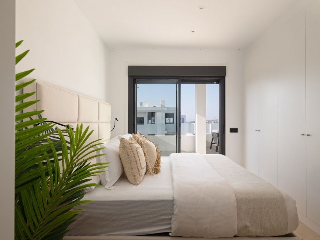 Apartamento con 2 Dormitorios  en Casares Playa