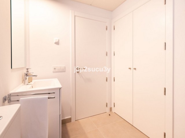 2 Schlafzimmer Apartment in Bel Air