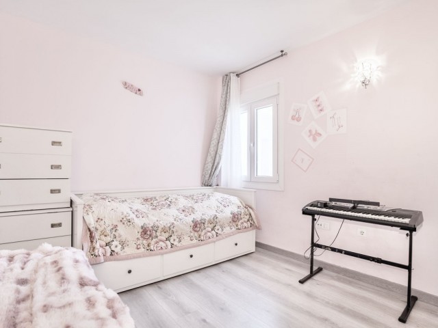 2 Bedrooms Apartment in Nueva Andalucía