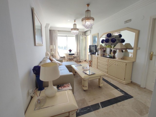 Apartment, Marbella, R5338846