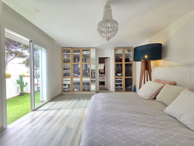 Townhouse, Nueva Andalucia, R5340718