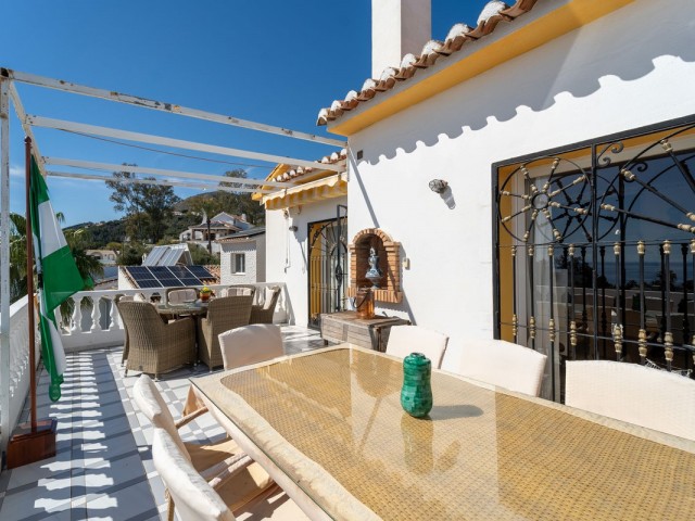 Villa con 4 Dormitorios  en Torremuelle