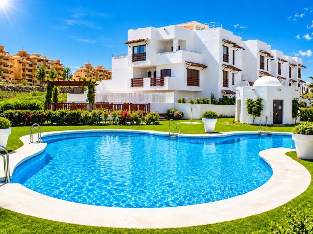 Apartamento, New Golden Mile, R2674019
