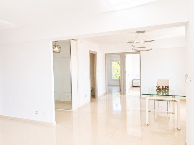 Apartment, La Carihuela, R5343232