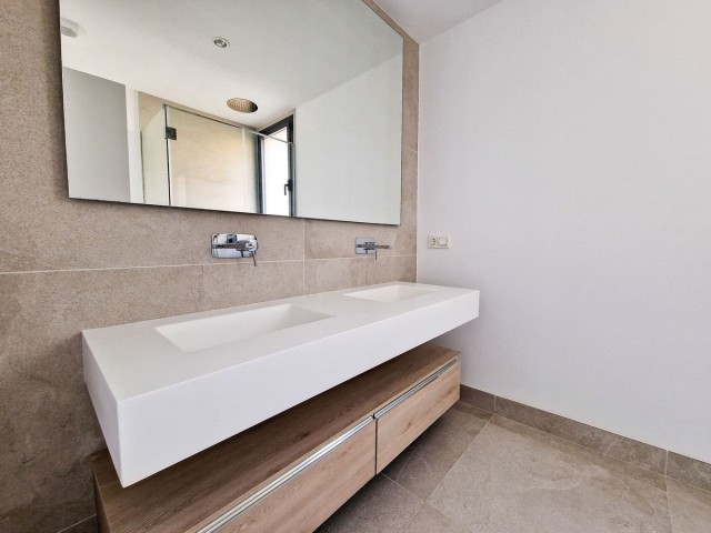 Apartamento con 2 Dormitorios  en Artola