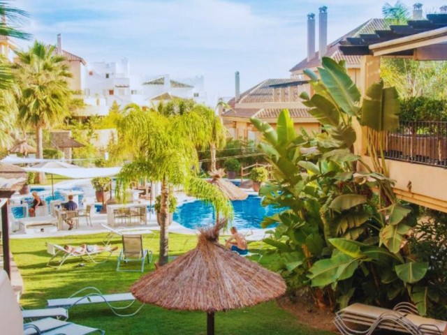 Apartamento, Aloha, R5346352