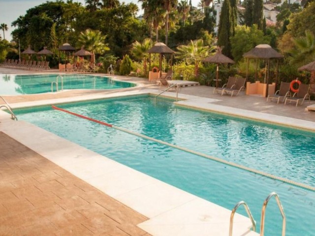 Apartamento, Aloha, R5346352