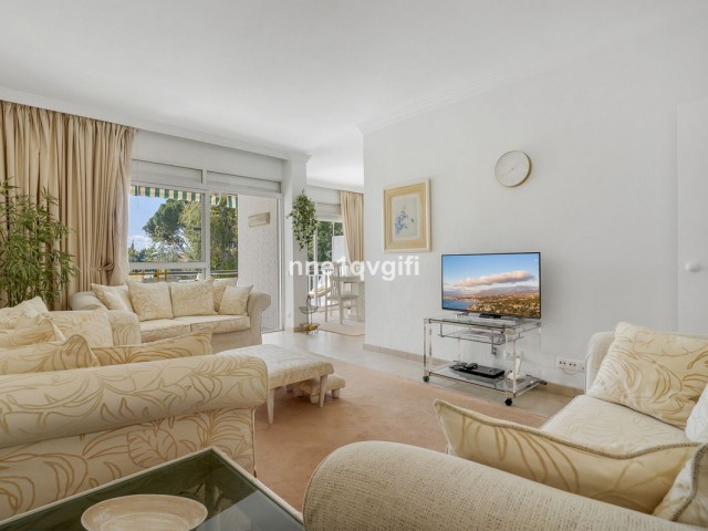 Apartamento, Nagüeles, R5346592