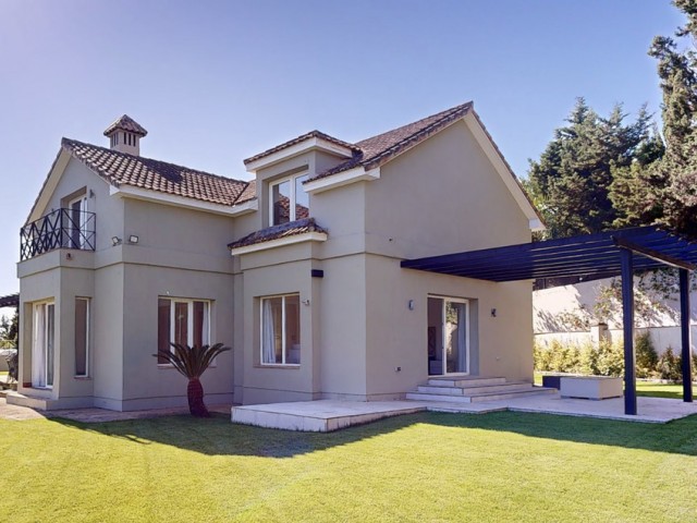 Villa, Sotogrande Costa, R5348674