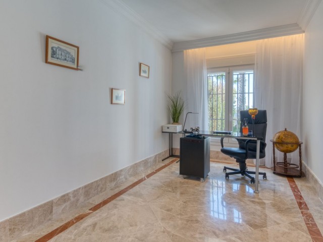 Villa con 4 Dormitorios  en Santa Clara