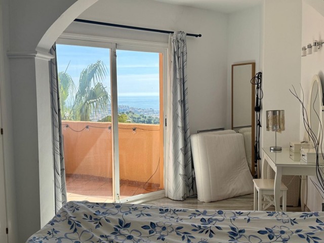 3 Bedrooms Apartment in Calahonda