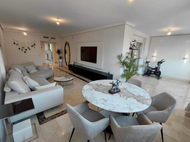 Apartamento, Nagüeles, R5353675
