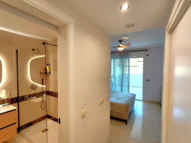 Apartamento con 2 Dormitorios  en Nagüeles