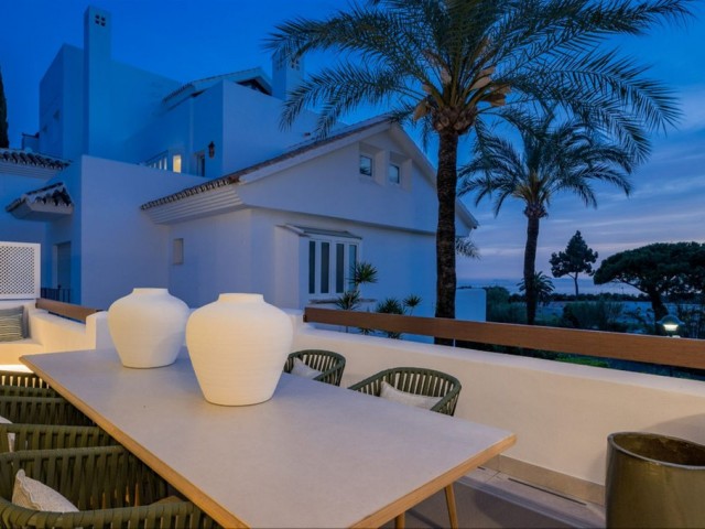 3 Bedrooms Apartment in Los Monteros