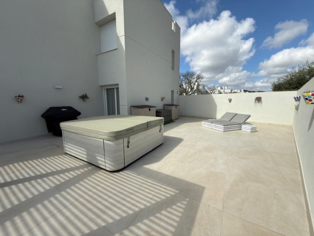 3 Bedrooms Apartment in San Roque