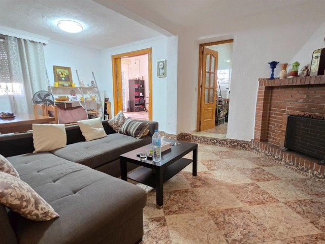 2 Bedrooms Villa in Arroyo de la Miel