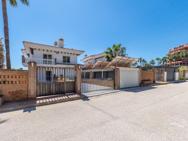 Villa, La Capellania, R5361724