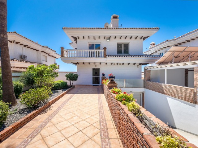 Villa, La Capellania, R5361724