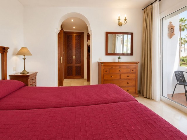 Apartamento con 3 Dormitorios  en Costalita