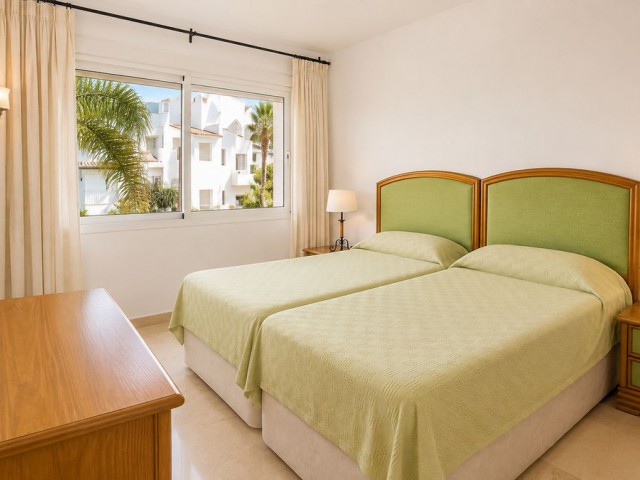 Apartamento con 3 Dormitorios  en Costalita