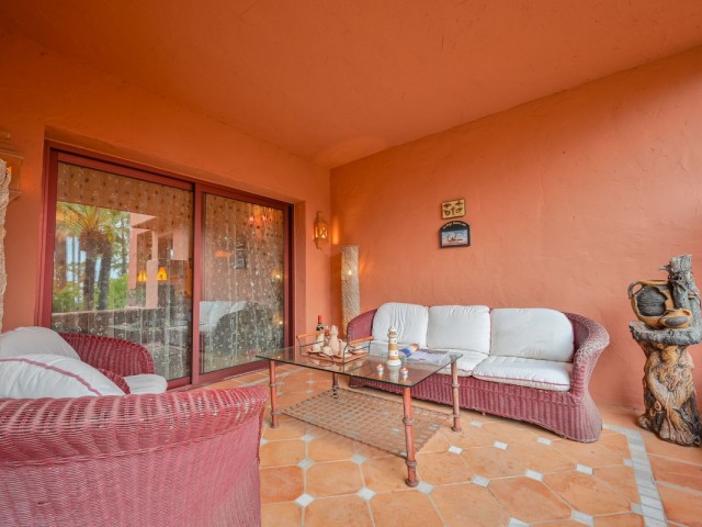 Apartment, El Rosario, R5362138