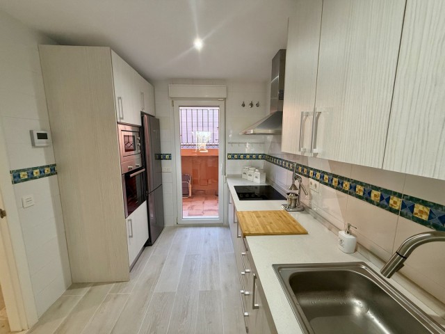 Townhouse, Cabopino, R5365018