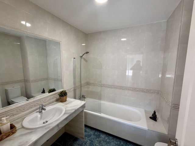 5 Bedrooms Townhouse in Cabopino