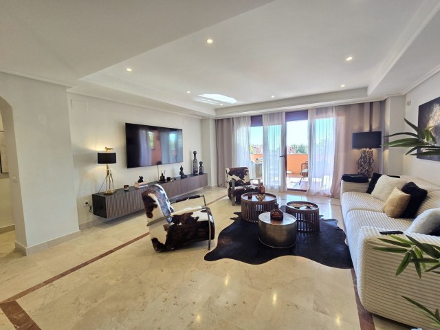 Apartamento con 2 Dormitorios  en La Mairena