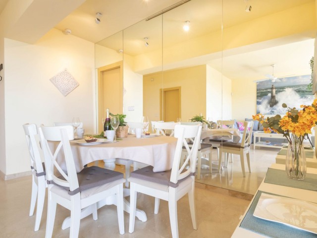 Apartamento, Marbesa, R5356120
