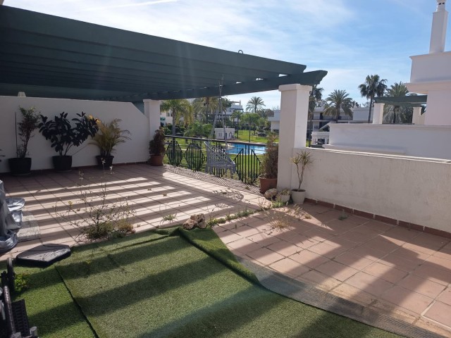 Apartment, Nueva Andalucia, R5345995