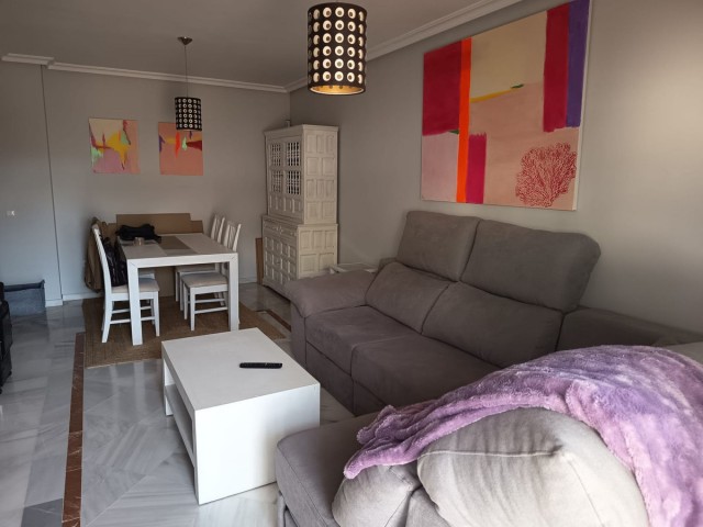 2 Bedrooms Apartment in Nueva Andalucía
