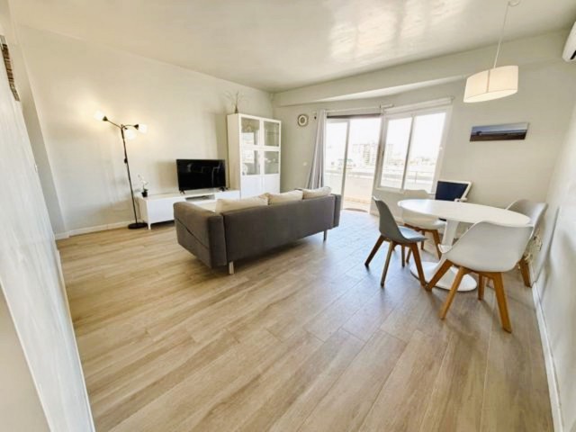 Apartment, Marbella, R5359300