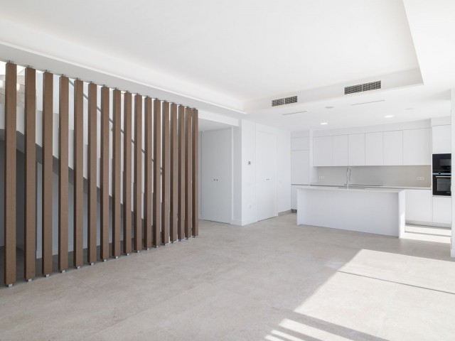 Apartamento con 3 Dormitorios  en Santa Clara