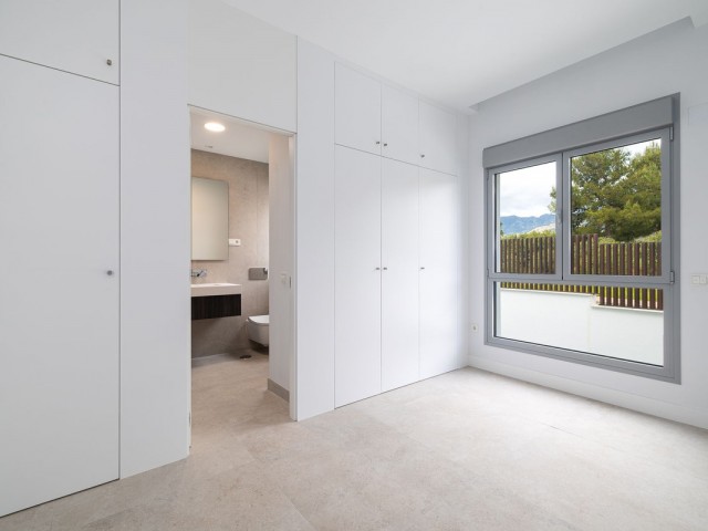 Apartamento con 3 Dormitorios  en Santa Clara