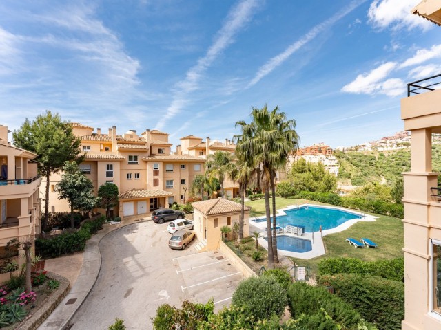 3 Bedrooms Apartment in Calahonda