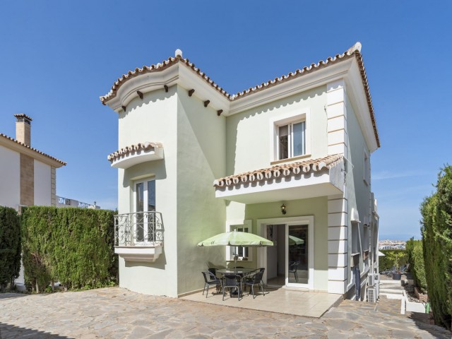 Villa, Cerros del Aguila, R5366491