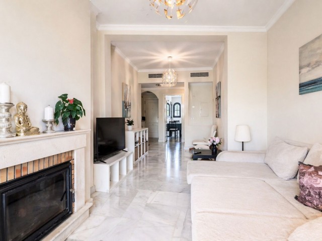 Apartment, Hacienda del Sol, R5367256