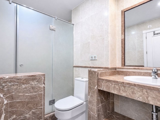 2 Bedrooms Apartment in Hacienda del Sol