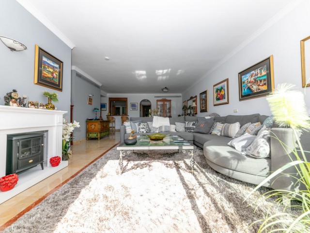 Apartamento, La Quinta, R5324917