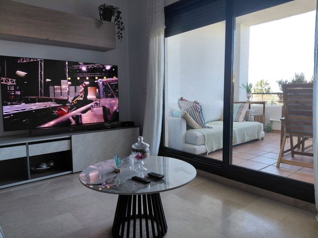 2 Bedrooms Apartment in Estepona