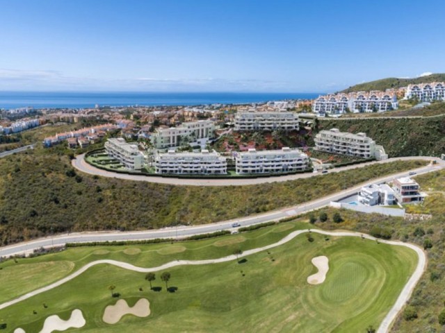 Ático con 2 Dormitorios  en Calanova Golf