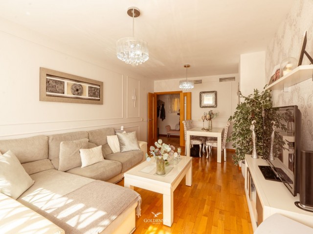 Apartment, Estepona, R5371732