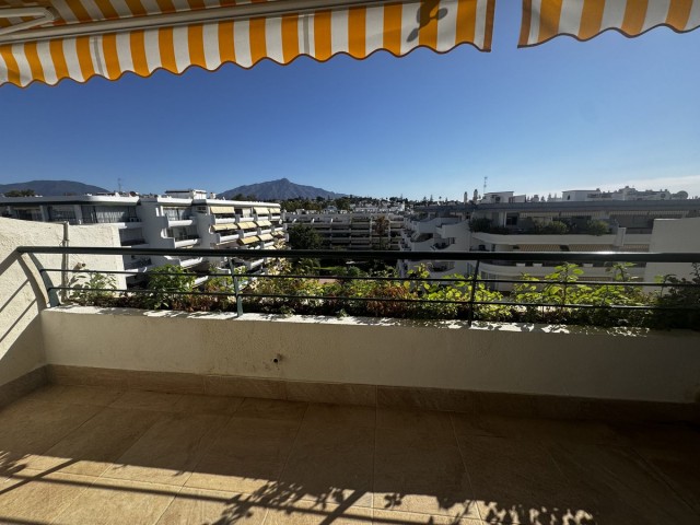 Apartamento, Guadalmina Alta, R5368963