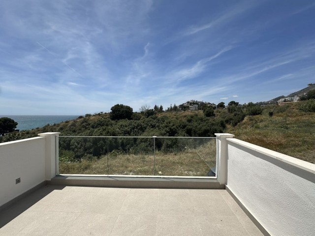 Townhouse, Torrequebrada, R5372689