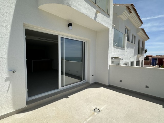 Townhouse, Torrequebrada, R5372689