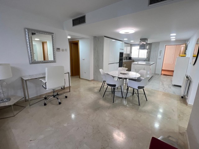 Apartment, San Pedro de Alcántara, R5373871