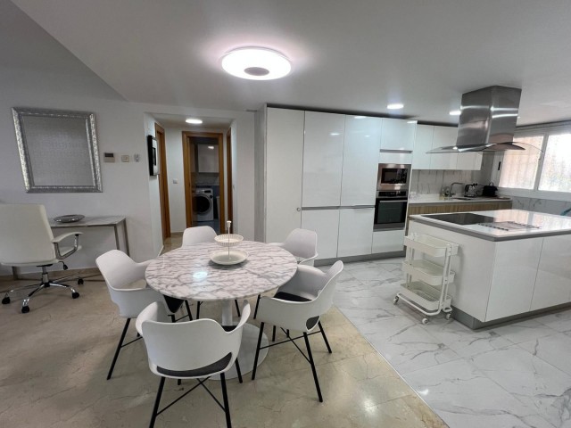 Apartment, San Pedro de Alcántara, R5373871