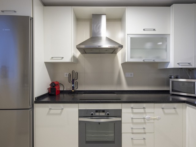 2 Bedrooms Apartment in Benahavís