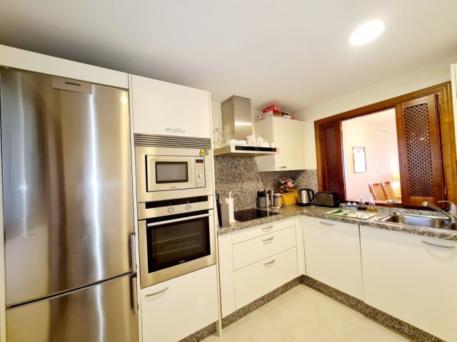 Apartamento con 2 Dormitorios  en New Golden Mile
